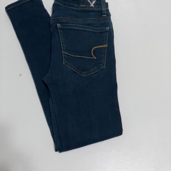 American Eagle Skinny Super Stretch Jeans/Jeggings - Picture 5 of 11